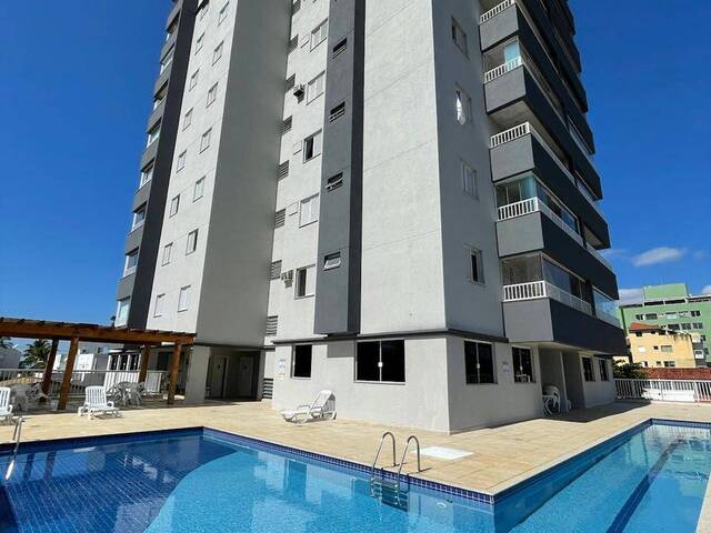 Apartamento para Venda em Caraguatatuba - 3