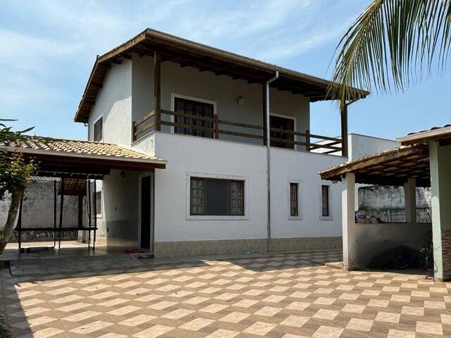 #125 - Casa para Venda em Caraguatatuba - SP