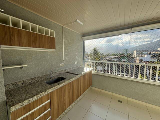 #202 - Apartamento para Venda em Caraguatatuba - SP
