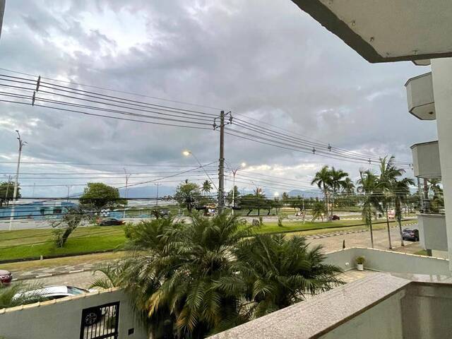 Apartamento para Venda em Caraguatatuba - 4