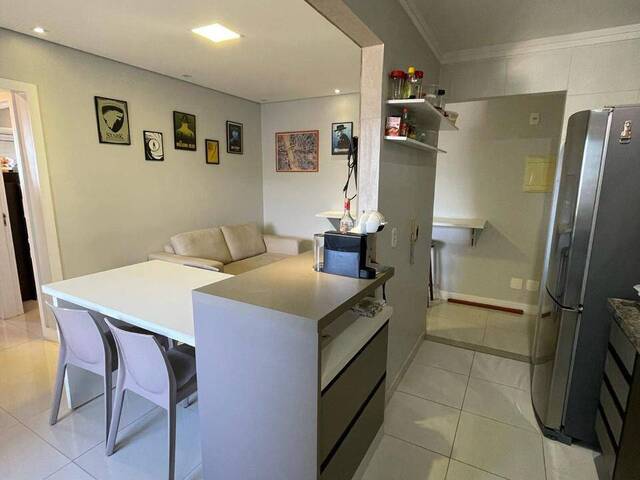 #219 - Apartamento para Venda em Caraguatatuba - SP