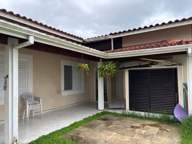 #221 - Casa para Venda em Caraguatatuba - SP