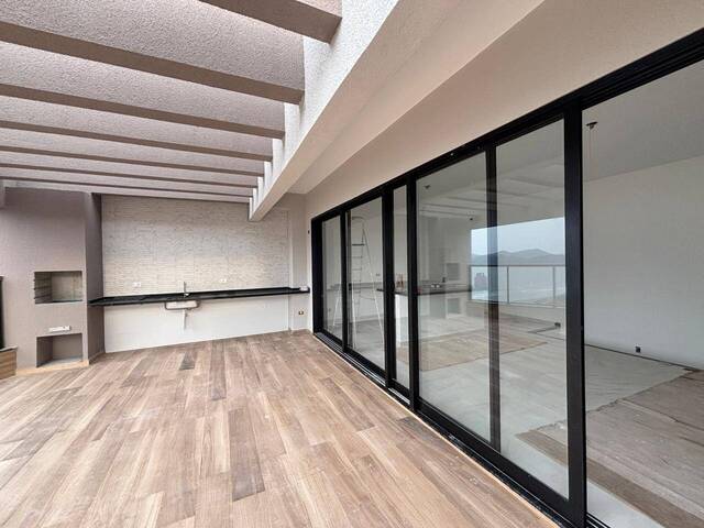 #194 - Cobertura para Venda em Caraguatatuba - SP