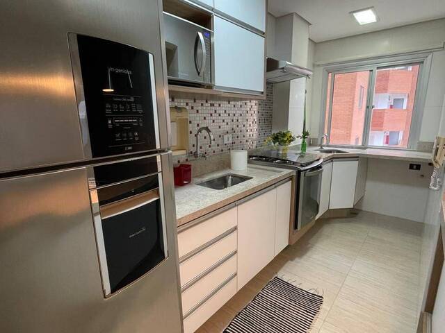 #239 - Apartamento para Venda em Caraguatatuba - SP