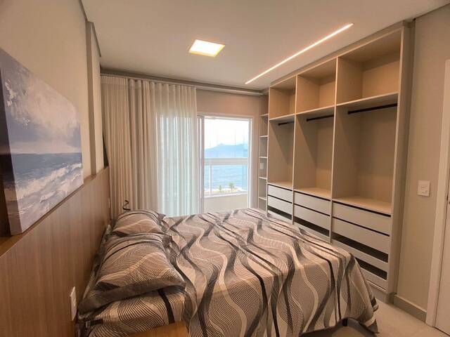 Apartamento para Venda em Caraguatatuba - 5