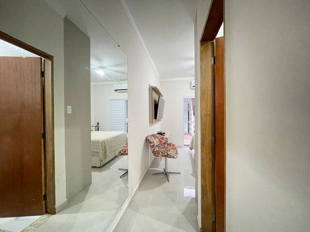 #254 - Casa para Venda em Caraguatatuba - SP