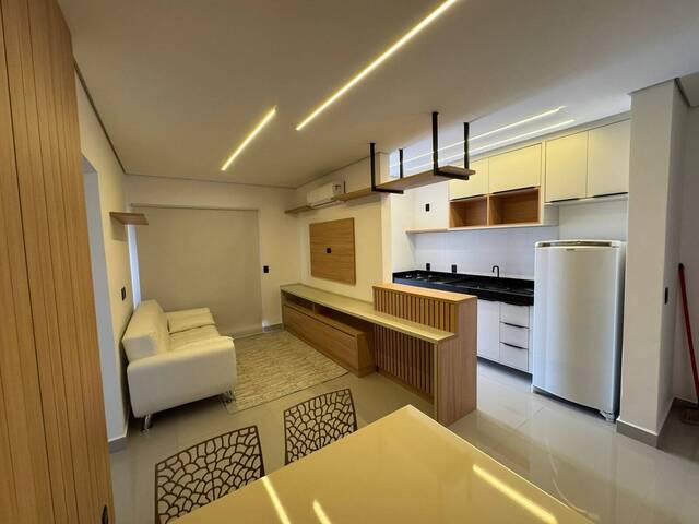 Apartamento para Venda em Caraguatatuba - 5