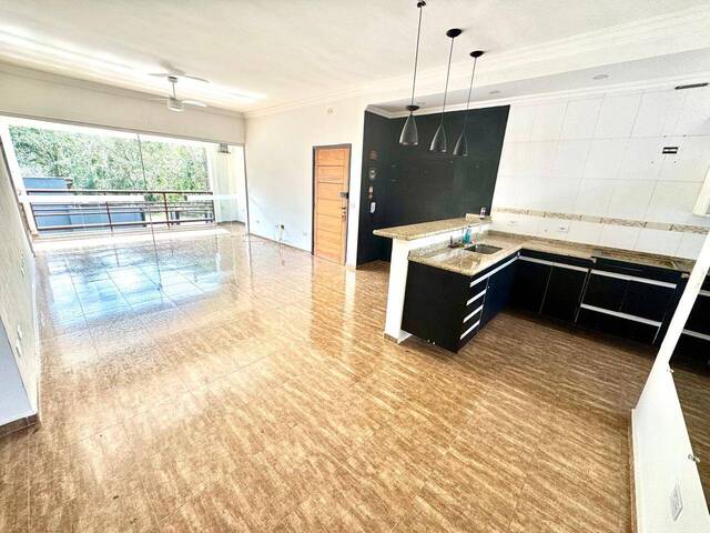 Apartamento para Venda em Caraguatatuba - 5
