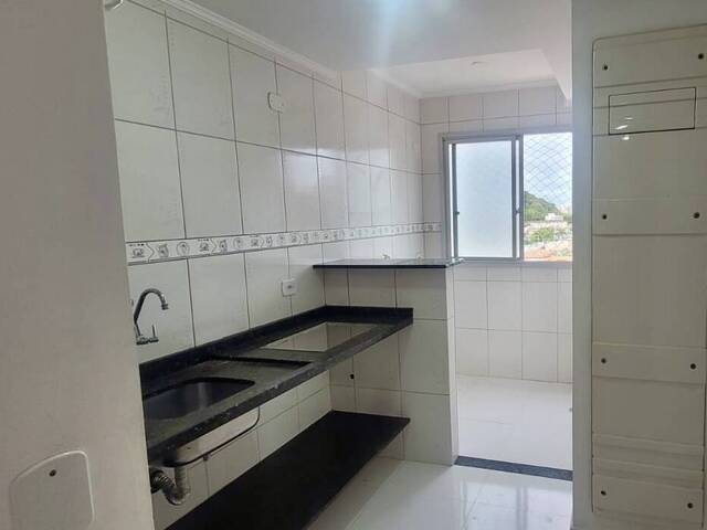 Apartamento para Venda em Caraguatatuba - 5