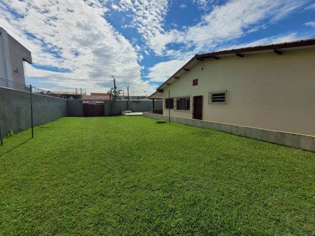 #304 - Casa para Venda em Caraguatatuba - SP