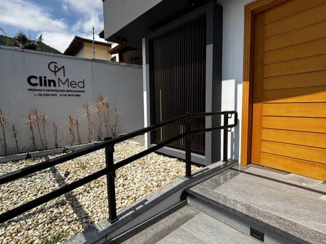 #305 - Sala para Locação em Caraguatatuba - SP