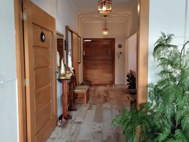 #317 - Casa para Venda em Caraguatatuba - SP