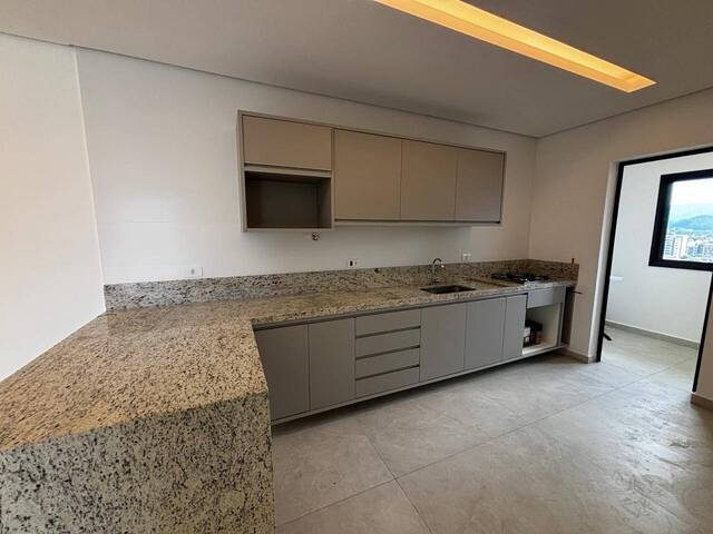 Apartamento para Venda em Caraguatatuba - 3