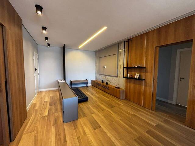 Apartamento para Venda em Caraguatatuba - 5
