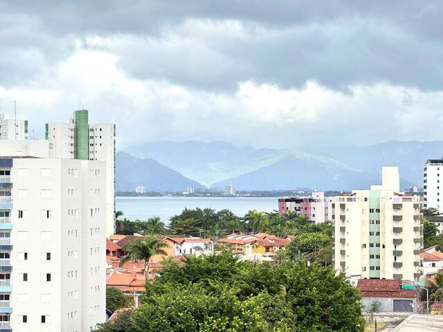 Apartamento para Venda em Caraguatatuba - 2