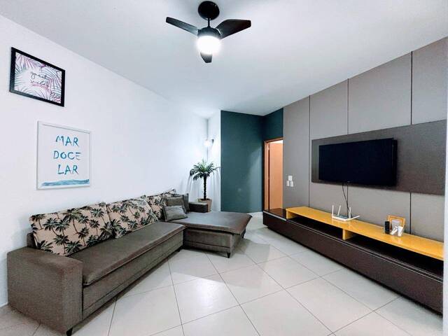 Apartamento para Venda em Ubatuba - 2