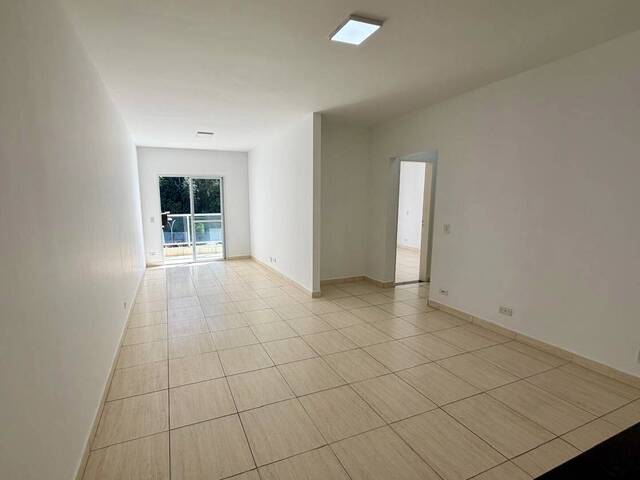 Apartamento para Venda em Caraguatatuba - 4